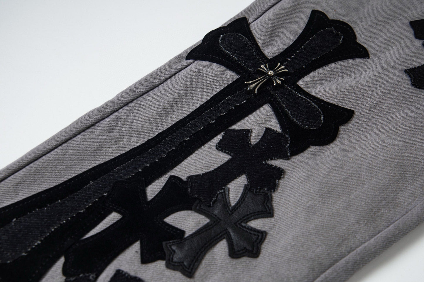 Chrome Hearts NEW Pants 825